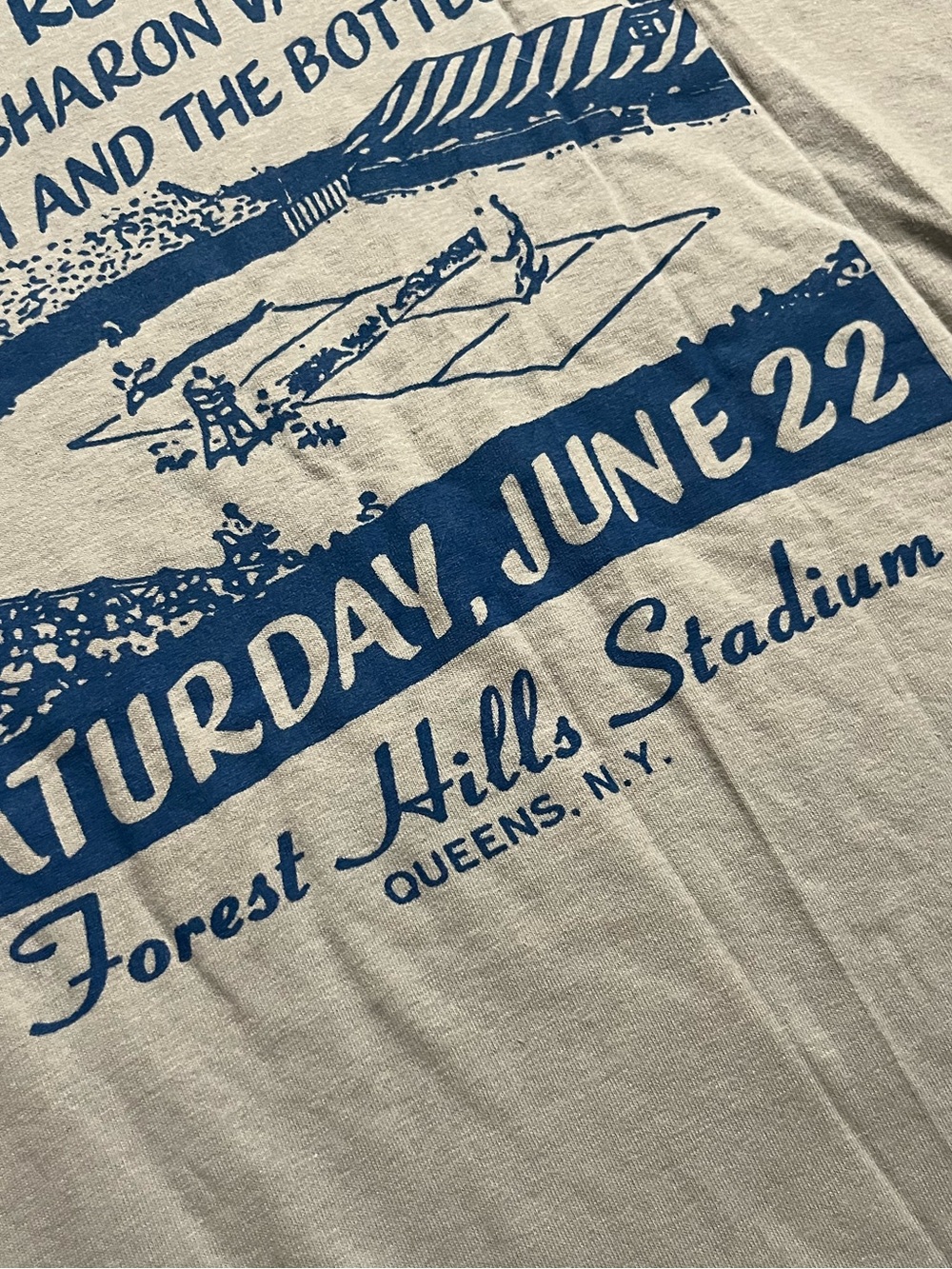 🎸 '19 The Lumineers & The Revivalists Queens NY Summer Forest Hills Unworn Tee - Picture 13 of 13